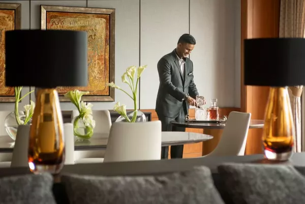 governors-suite-dining.jpg