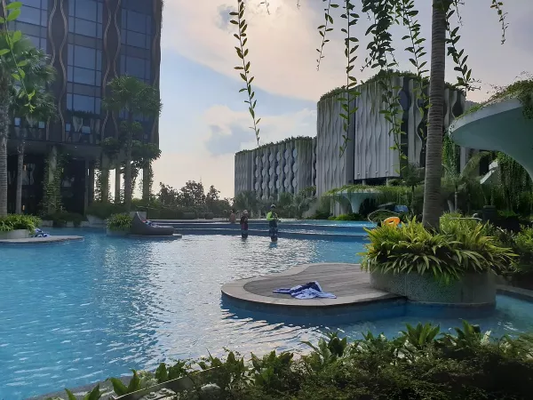 the-outpost-hotel-at.jpg