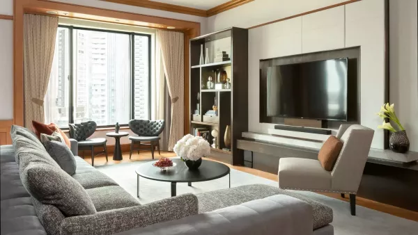 GOVERNOR SUITE 2.jpg