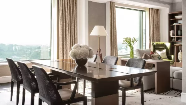 ROYAL SUITE 1 BEDROOM BEDROOM 3.jpg