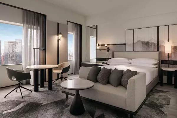 CORNER SUITE.jpg