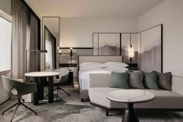 Executive Suite 2.jpg