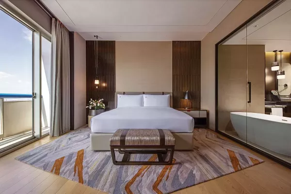crest-suite-bedroom.jpg