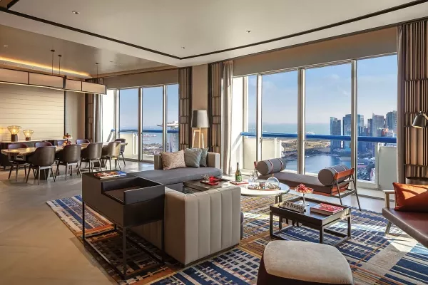 presidential-suite-living.jpg