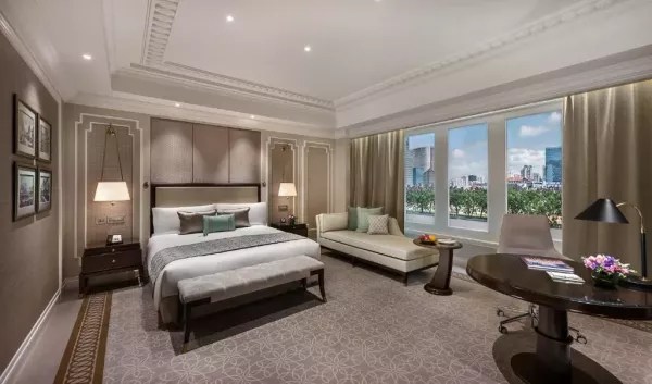 ESPLANADE ROOM.jpg