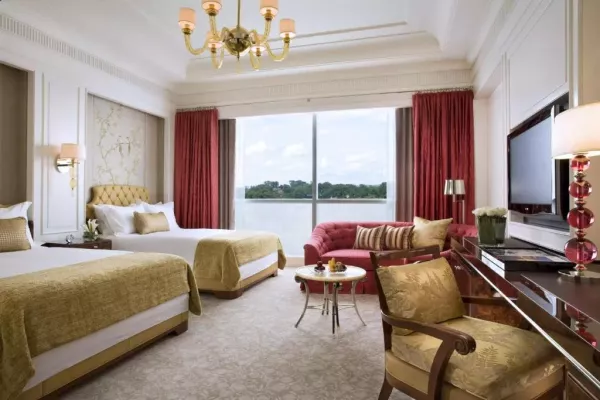 Grand Deluxe Twn  Room.jpg