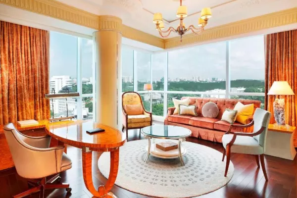 Specialty Suite, 1 Bedroom Larger Suite, 1 King, Garden view 2.jpg