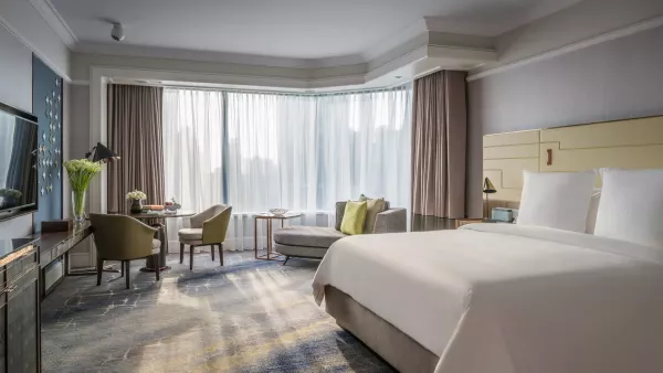 PREMIER ROOM.jpg