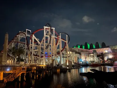 Coasters-at-Universal-Studios-Singapore-.jpg