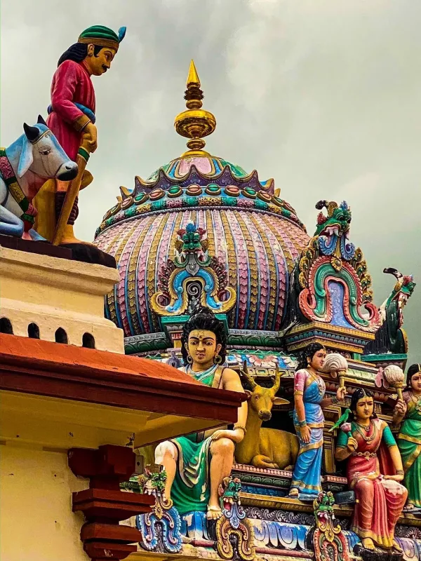 temple-street-singapore.jpg