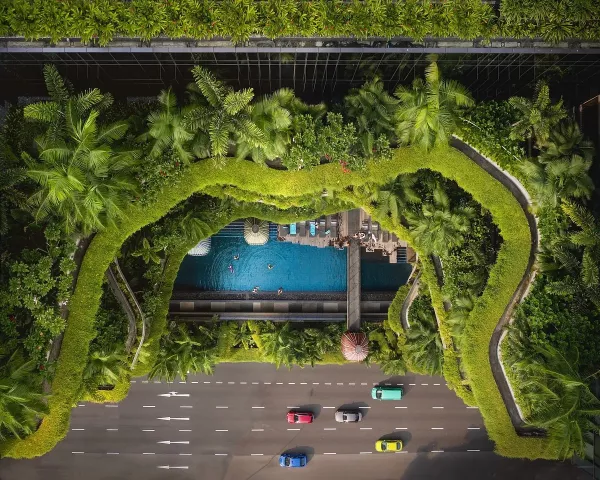 exterior-sky-gardens.jpg